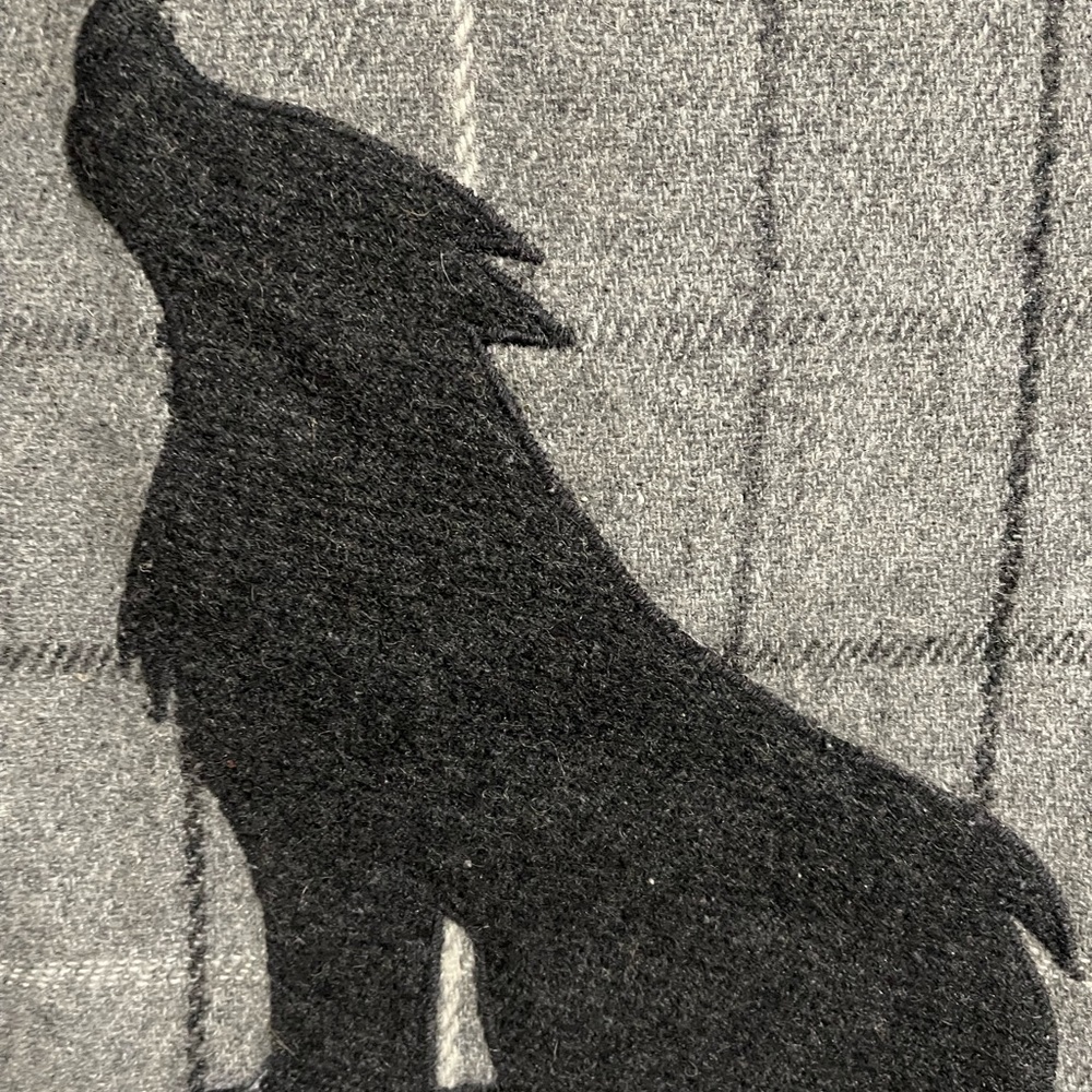 Upcycled Denim Jacket with Wolf Design - Picture 4 of 4